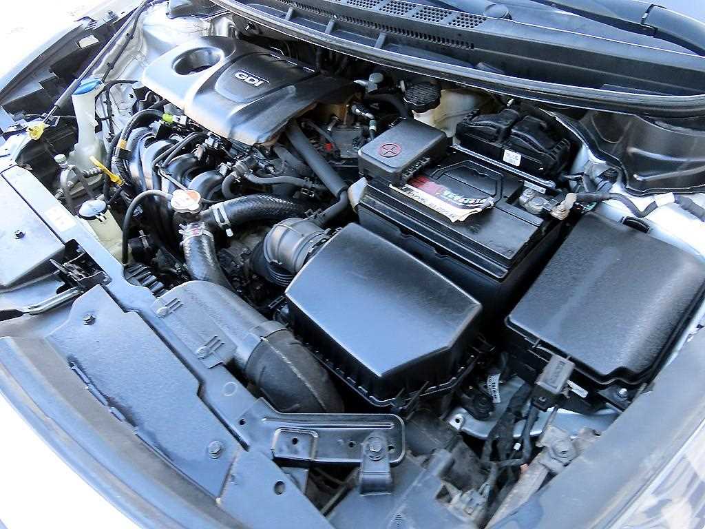 KIA K3 2017 Plateado - Importación desde Corea - HF Imports Iquique - Foto 17