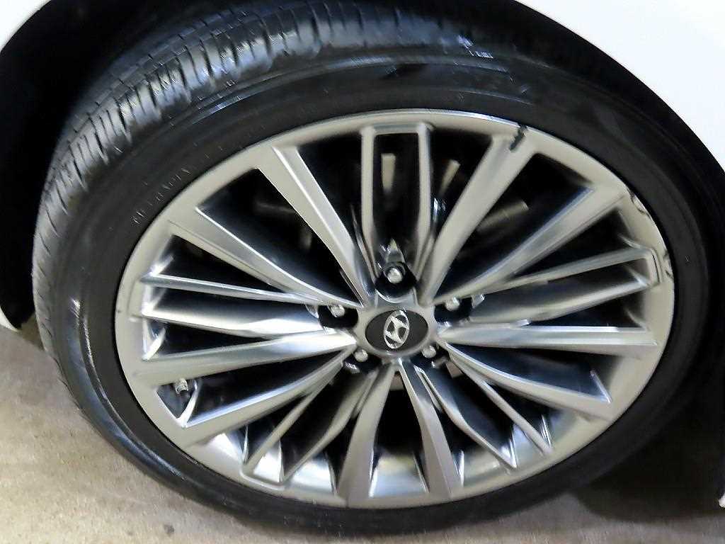 HYUNDAI Grandeur 2019 Blanco - Importación desde Corea - HF Imports Iquique - Foto 20