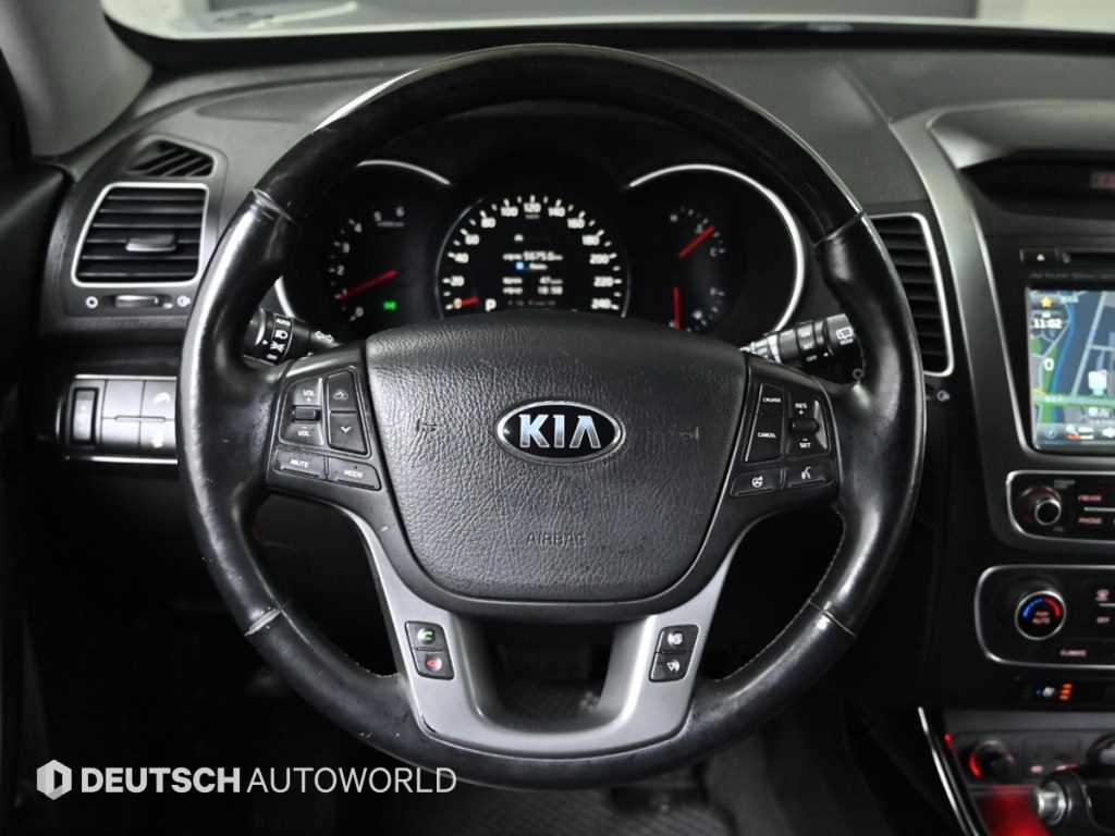 KIA Sorento 2013 Plateado - Importación desde Corea - HF Imports Iquique - Foto 13