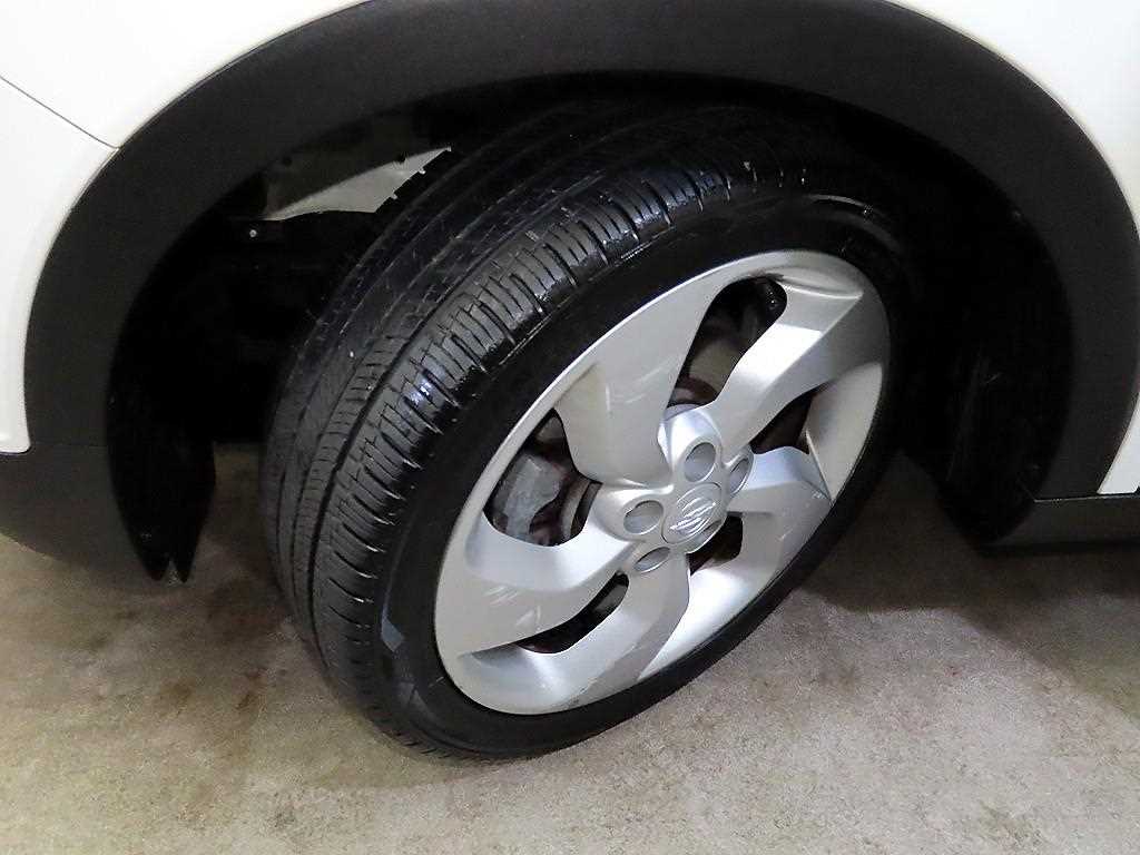 Ssangyong Tivoli 2015 Blanco - Importación desde Corea - HF Imports Iquique - Foto 20