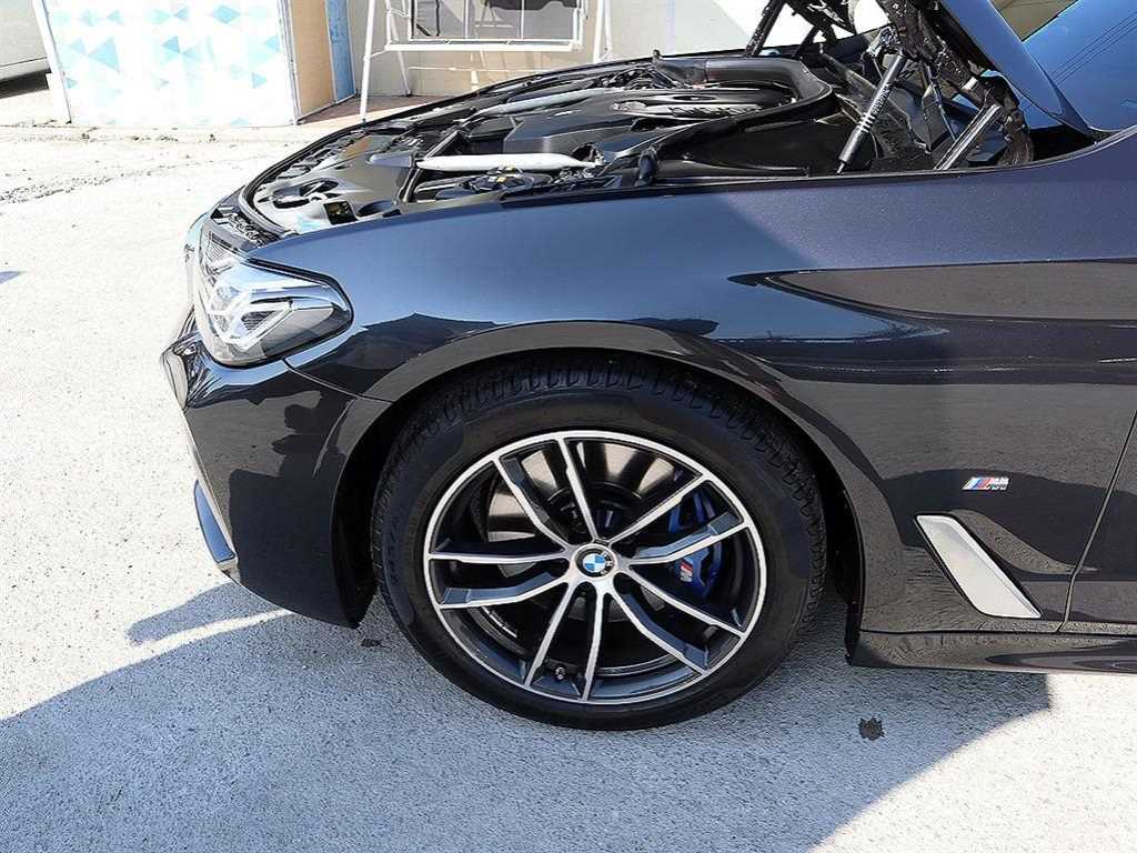 BMW 5 Series 2022 Negro - Importación desde Corea - HF Imports Iquique - Foto 18