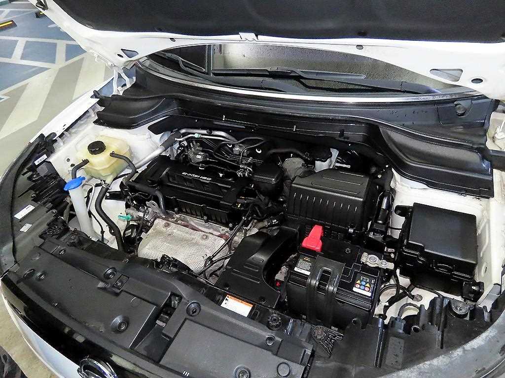 Ssangyong Tivoli 2015 Blanco - Importación desde Corea - HF Imports Iquique - Foto 19