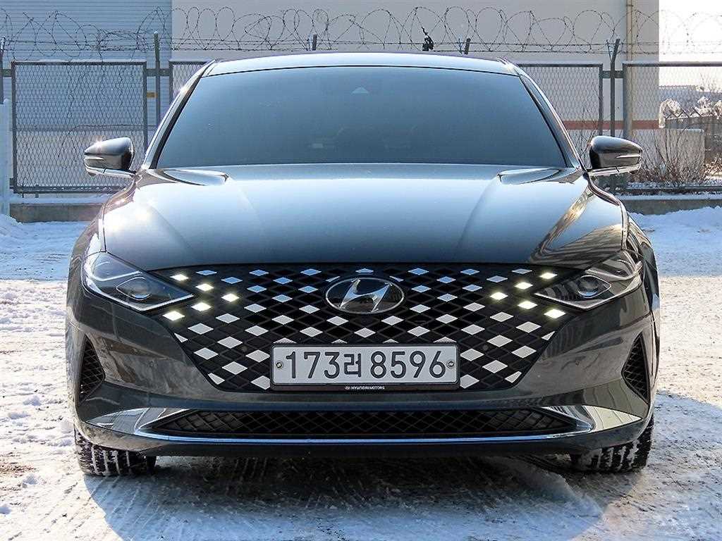 HYUNDAI Grandeur 2020 Gris - Importación desde Corea - HF Imports Iquique - Foto 1