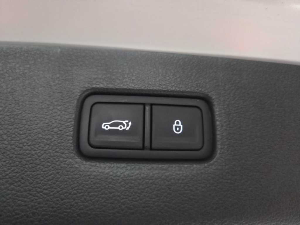 Genesis GV80 2024 Blanco - Importación desde Corea - HF Imports Iquique - Foto 17