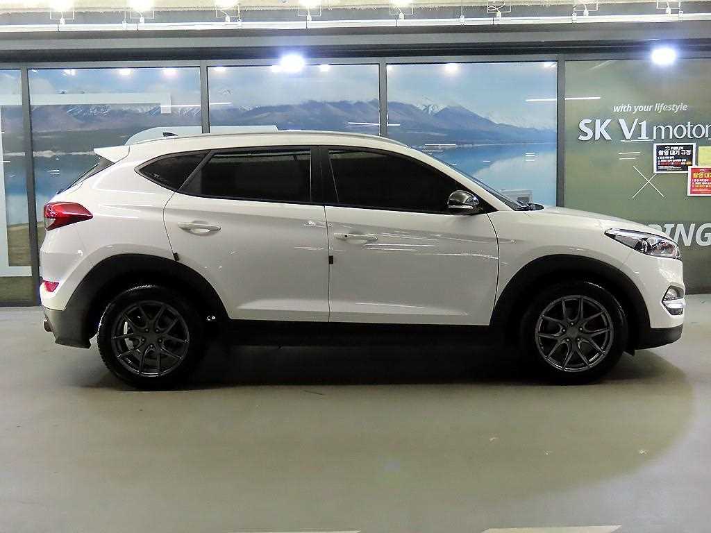 HYUNDAI Tucson - Vista 3