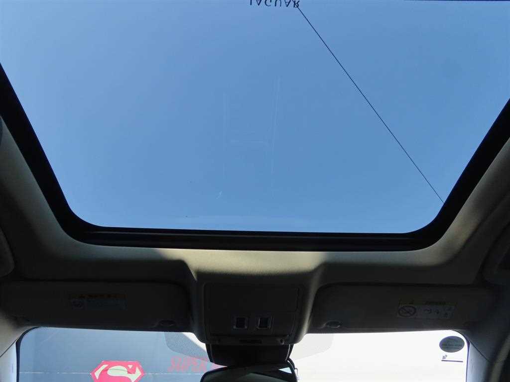 Jaguar XE 2017 Rojo - Importación desde Corea - HF Imports Iquique - Foto 16