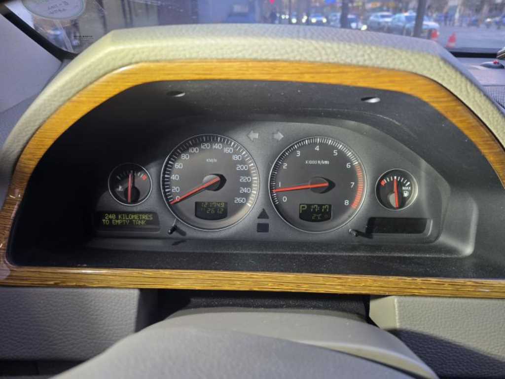 Volvo XC90 - Vista 8