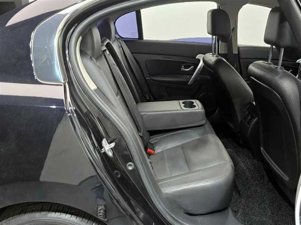 SAMSUNG SM5 - Vista 12