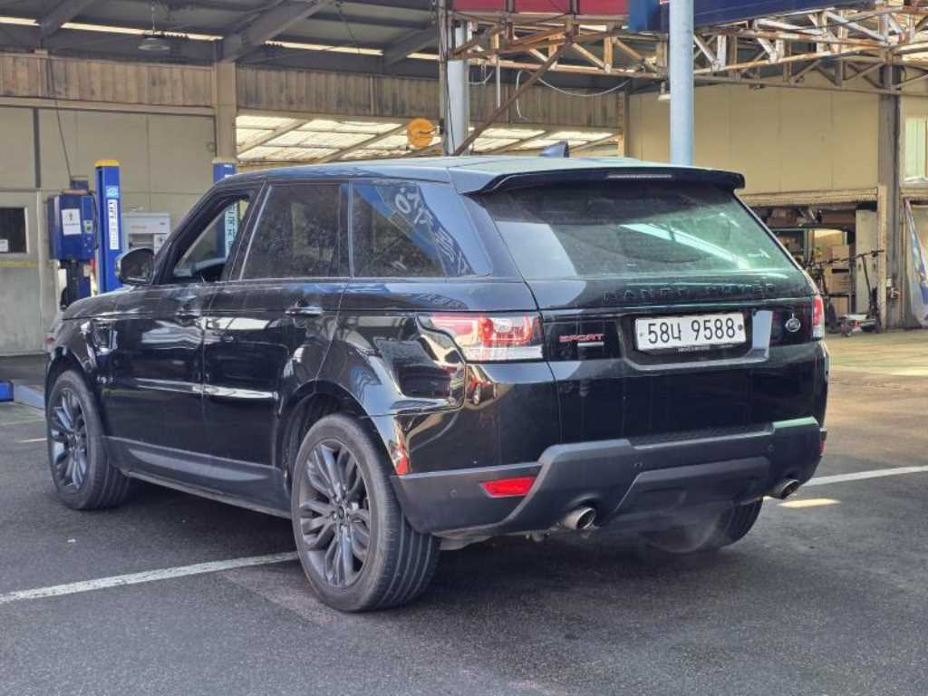 Land Rover Range Rover Sports - Vista 4