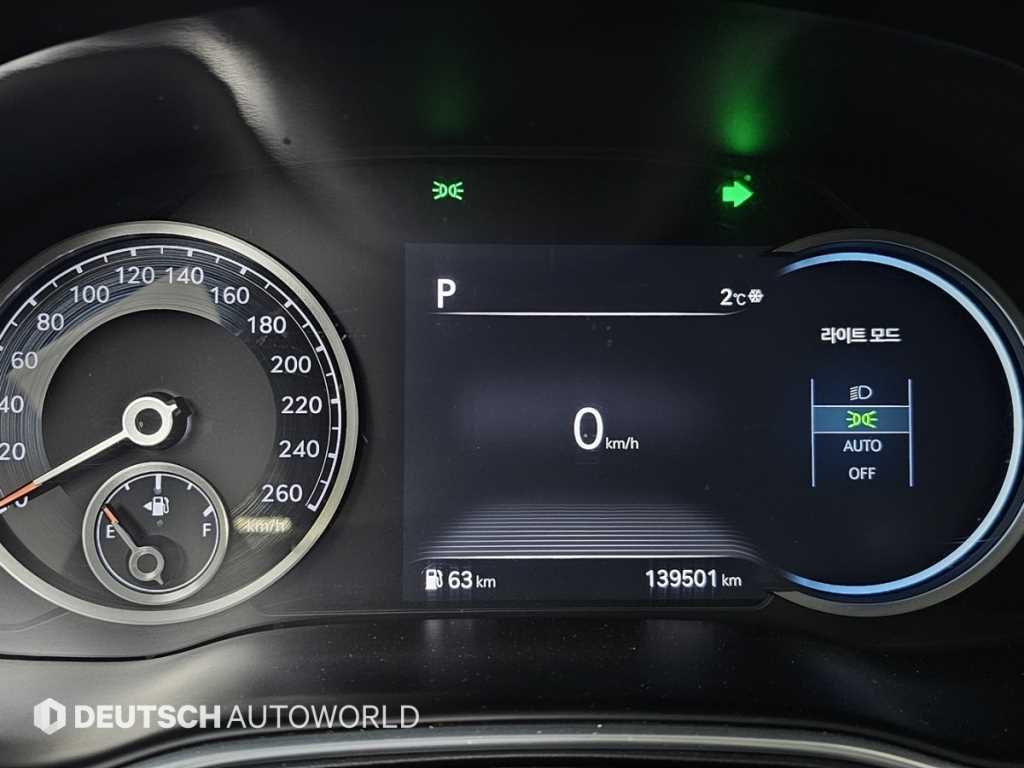 Genesis GV80 - Vista 8