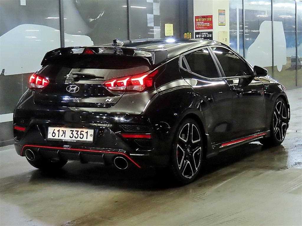 HYUNDAI Veloster - Vista 4