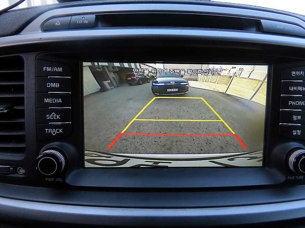 KIA Sorento - Vista 12