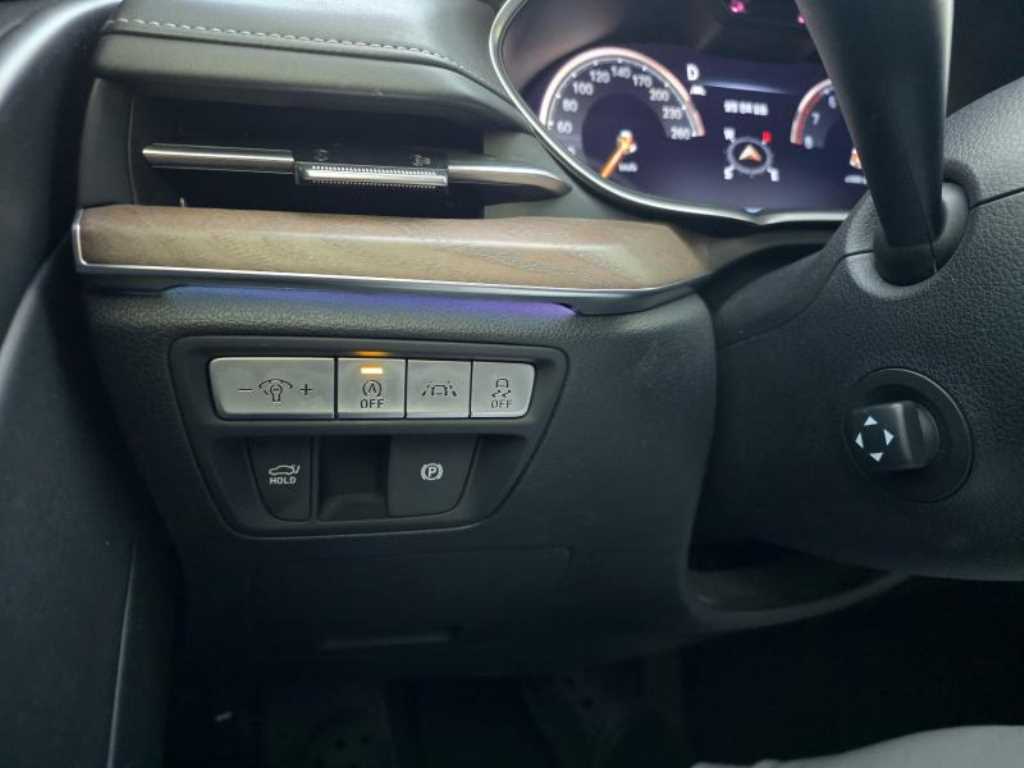 Genesis G80 - Vista 12