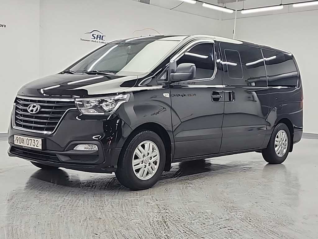 HYUNDAI Starex 2021 Negro - Importación desde Corea - HF Imports Iquique - Foto 1