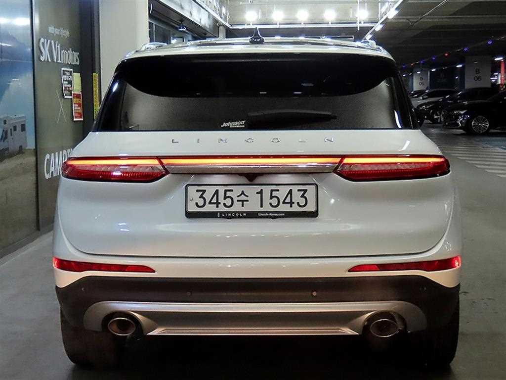 Lincoln Corsair - Vista 5