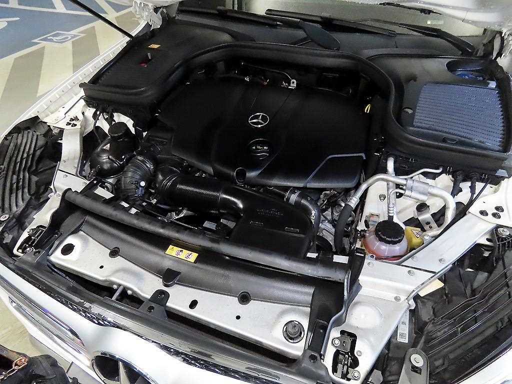 Mercedes Benz GLC Class 2016 Blanco - Importación desde Corea - HF Imports Iquique - Foto 19