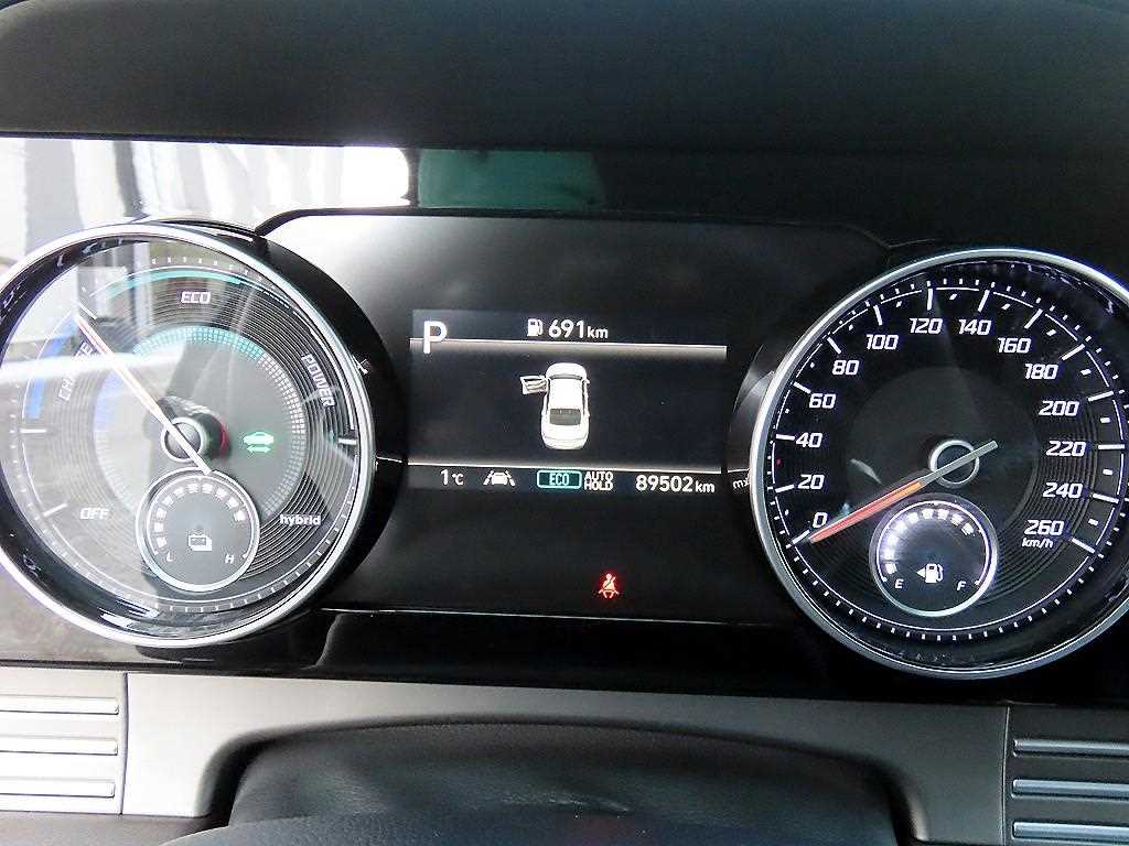 HYUNDAI Grandeur - Vista 9