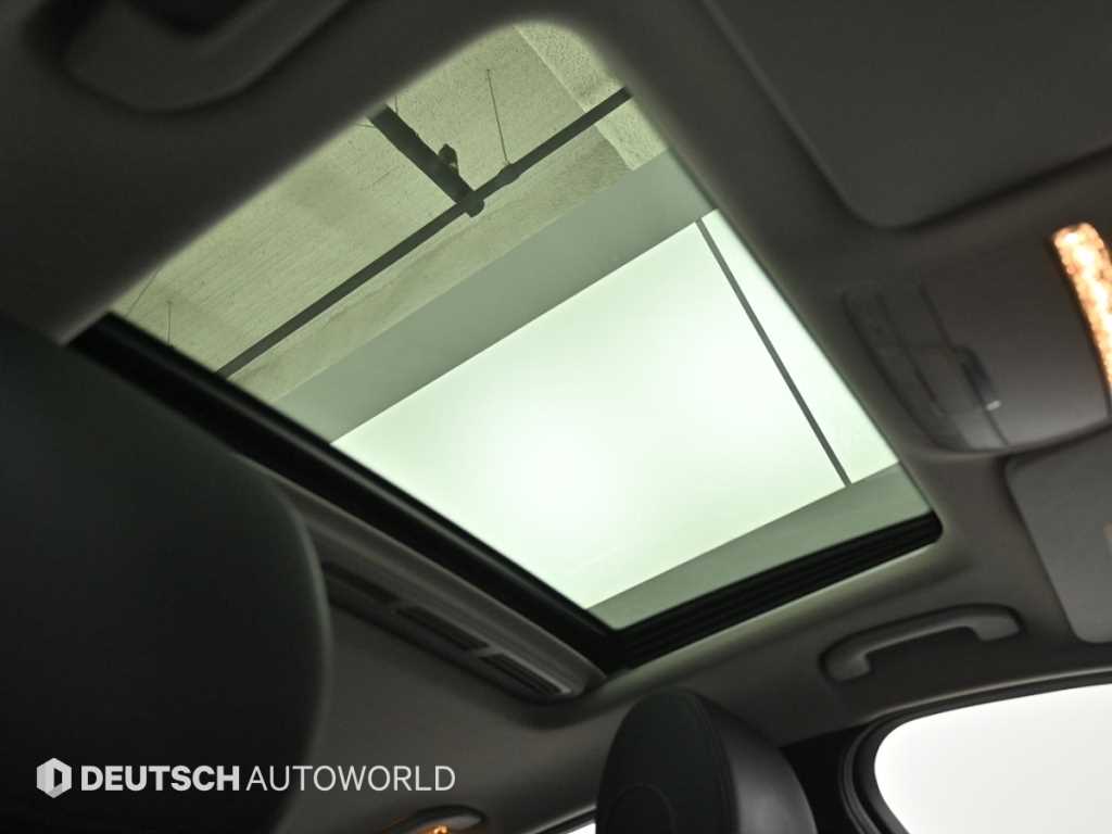 Mercedes Benz C Class 2015 Plateado - Importación desde Corea - HF Imports Iquique - Foto 19