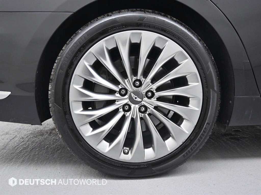 Genesis EQ900 - Vista 5