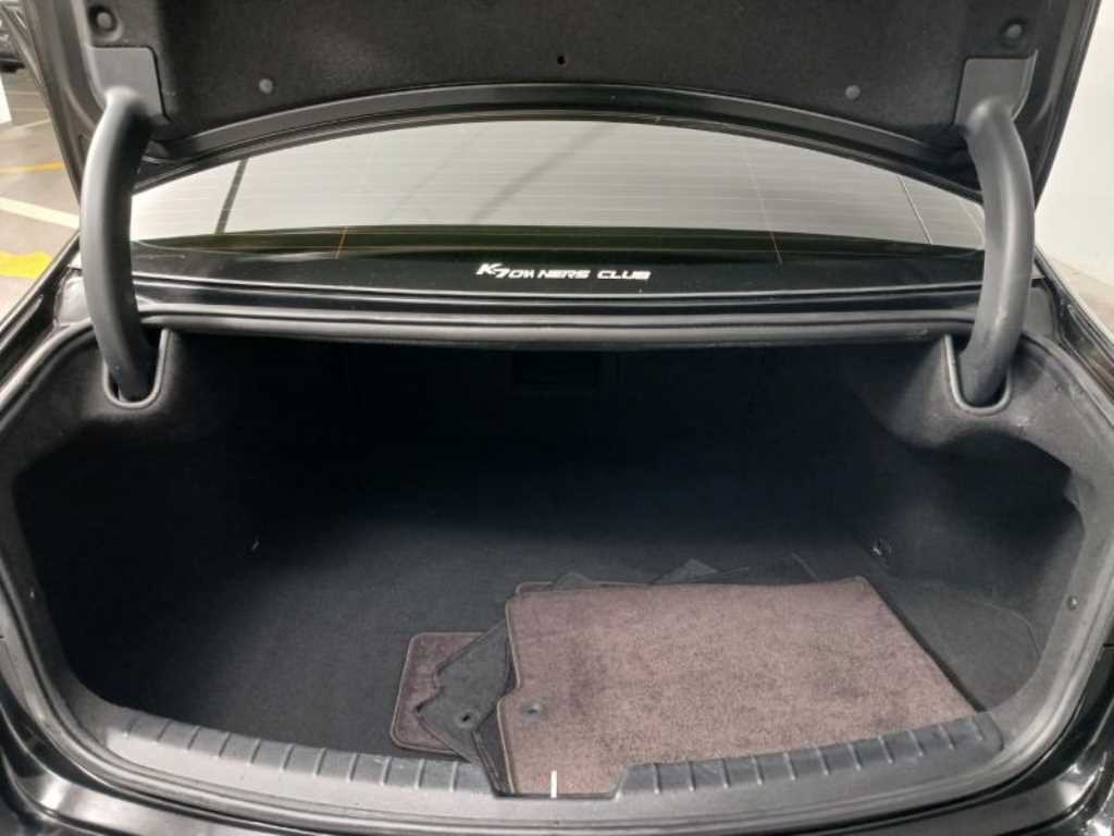 KIA K7 2016 Negro - Importación desde Corea - HF Imports Iquique - Foto 18