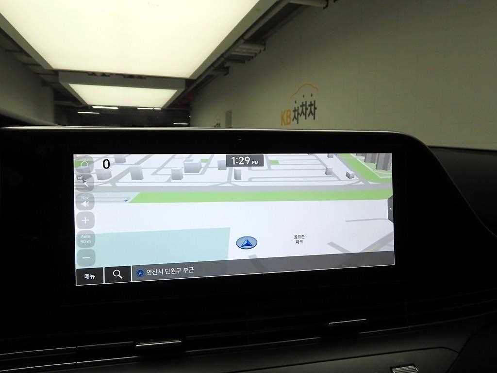 HYUNDAI Grandeur - Vista 9