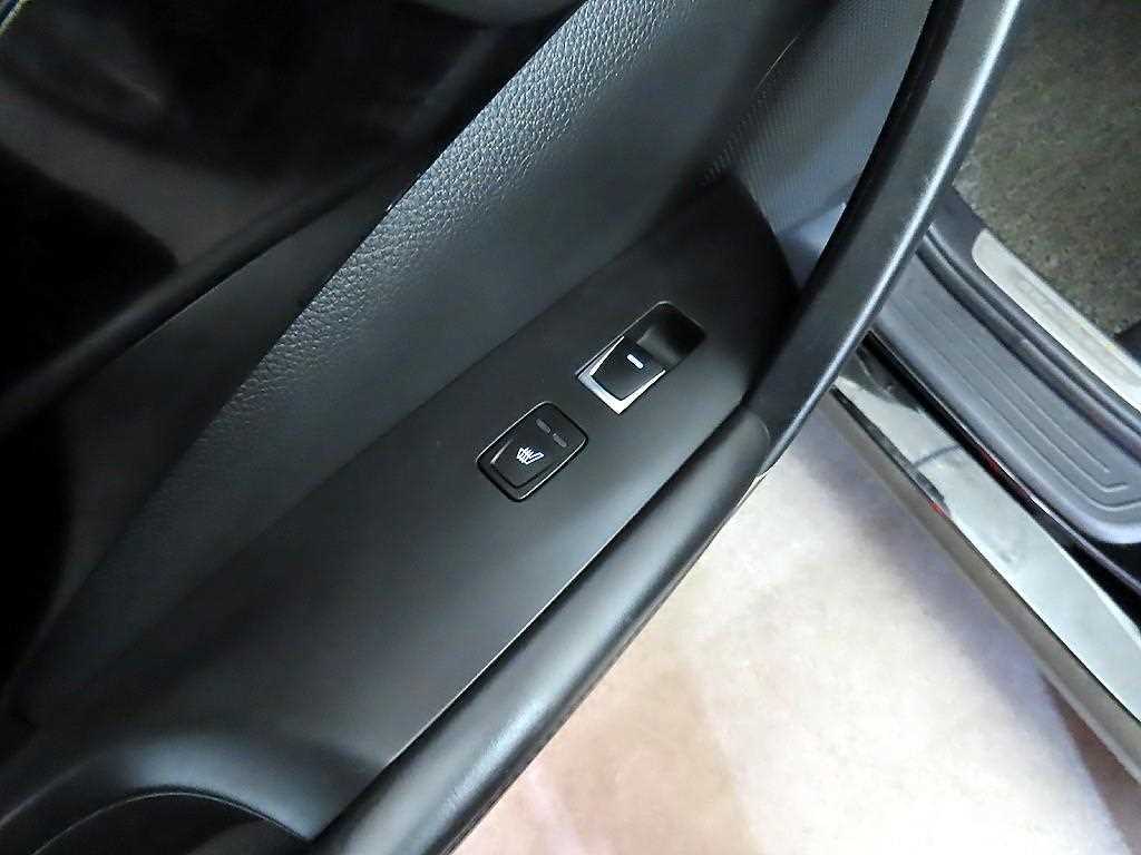 HYUNDAI Grandeur 2015 Negro - Importación desde Corea - HF Imports Iquique - Foto 16