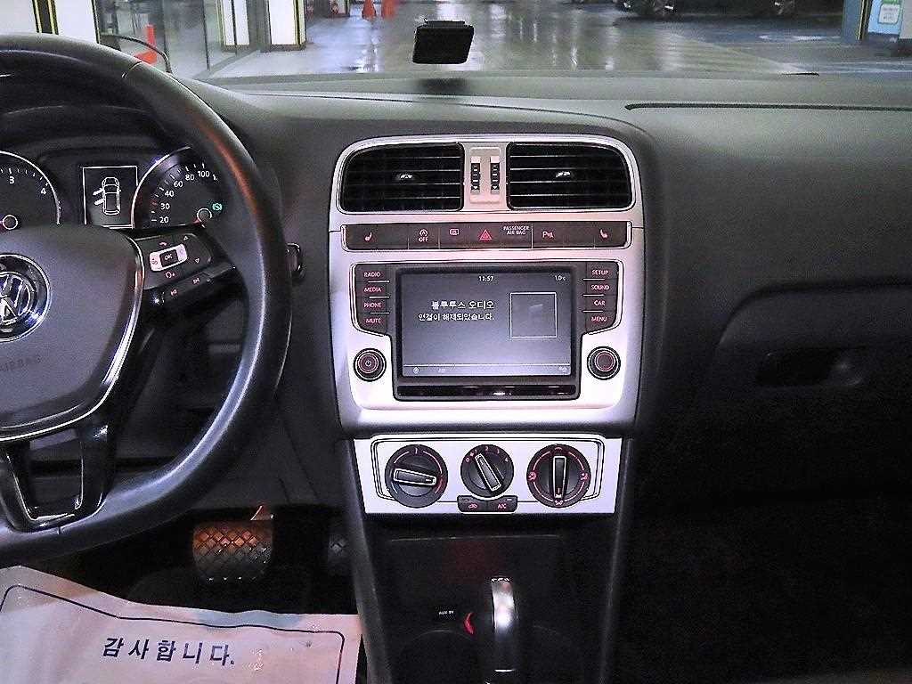 Volkswagen polo - Vista 11