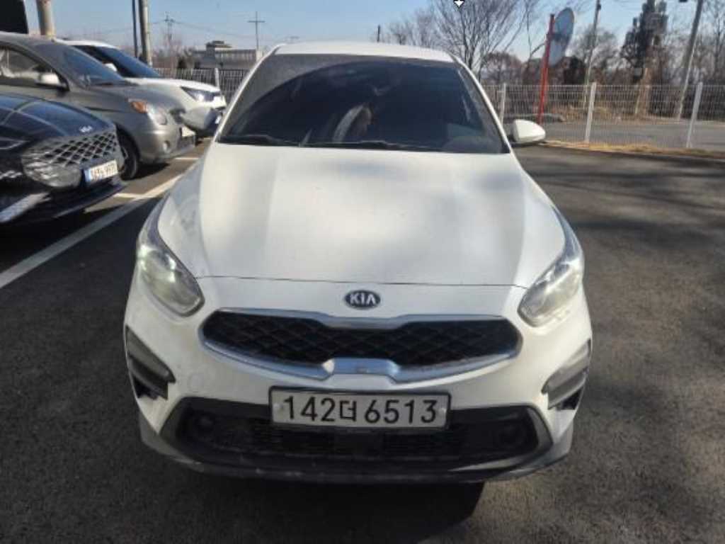 KIA K3 2019 Blanco - Importación desde Corea - HF Imports Iquique - Foto 1