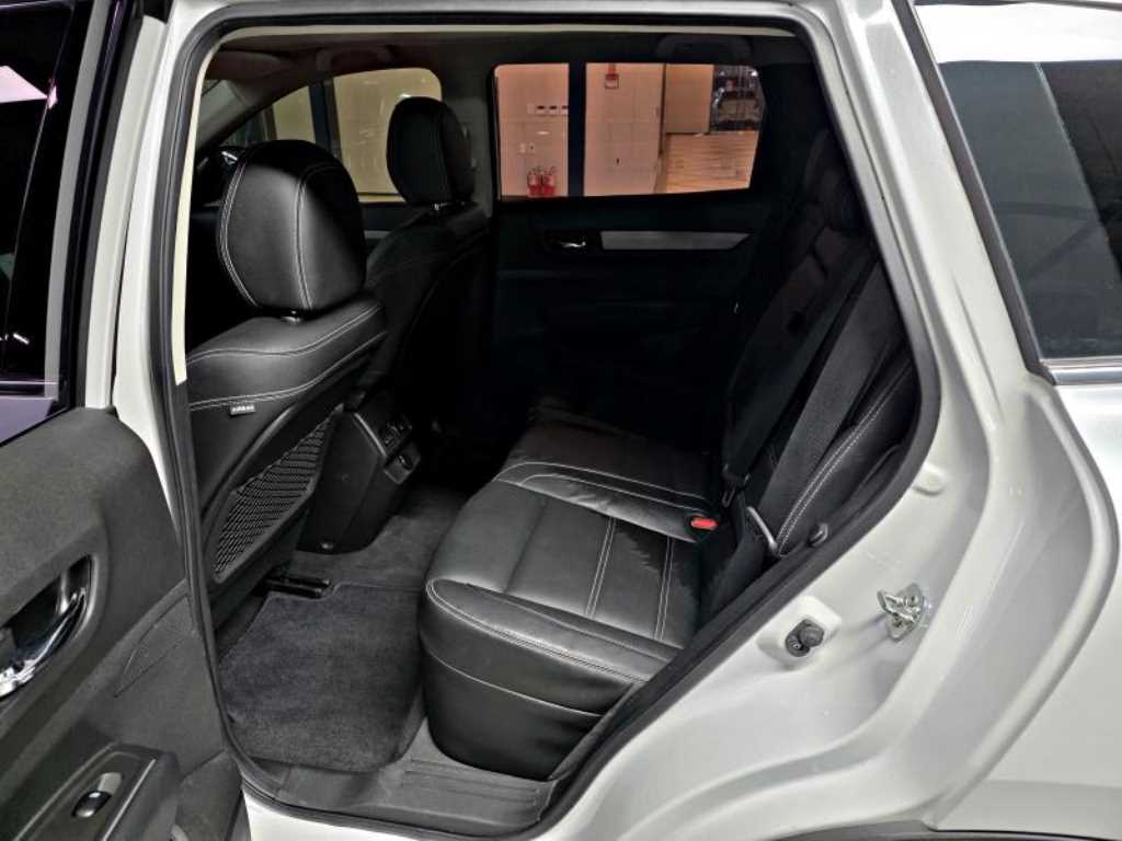 SAMSUNG QM6 - Vista 8