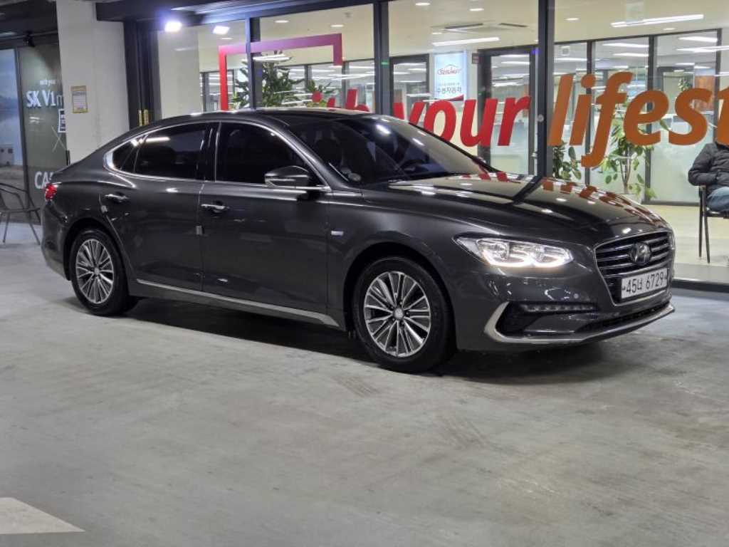 HYUNDAI Grandeur - Vista 2