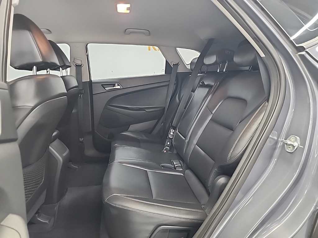 HYUNDAI Tucson - Vista 12