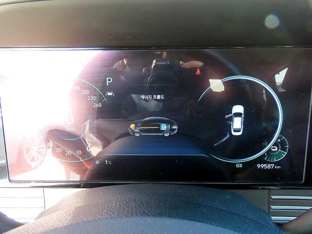 HYUNDAI Grandeur - Vista 9