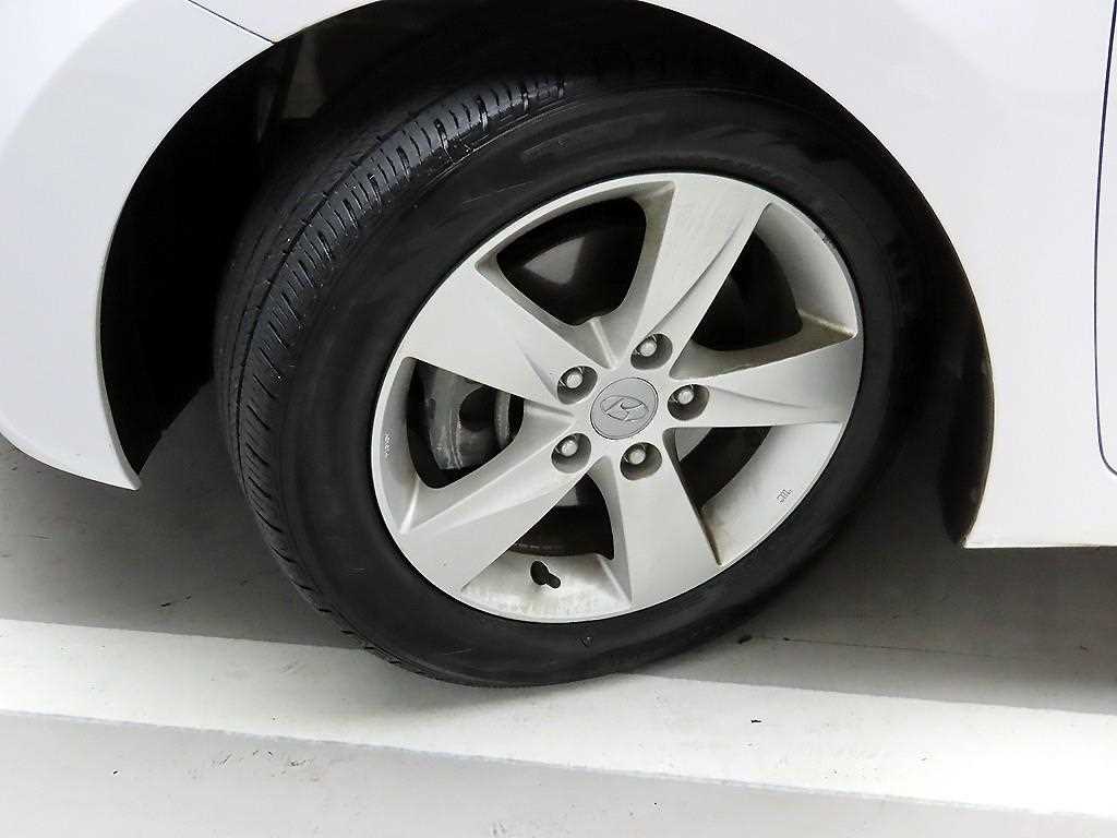 HYUNDAI Avante 2013 - Importación desde Corea - HF Imports Iquique - Foto 19