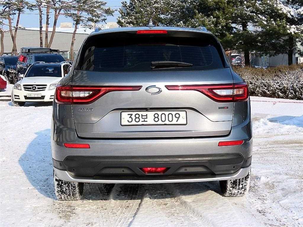 SAMSUNG QM6 - Vista 4