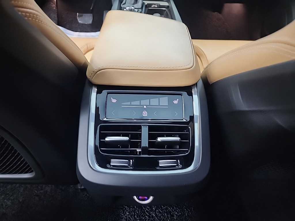 Volvo S60 2020 Plateado - Importación desde Corea - HF Imports Iquique - Foto 13