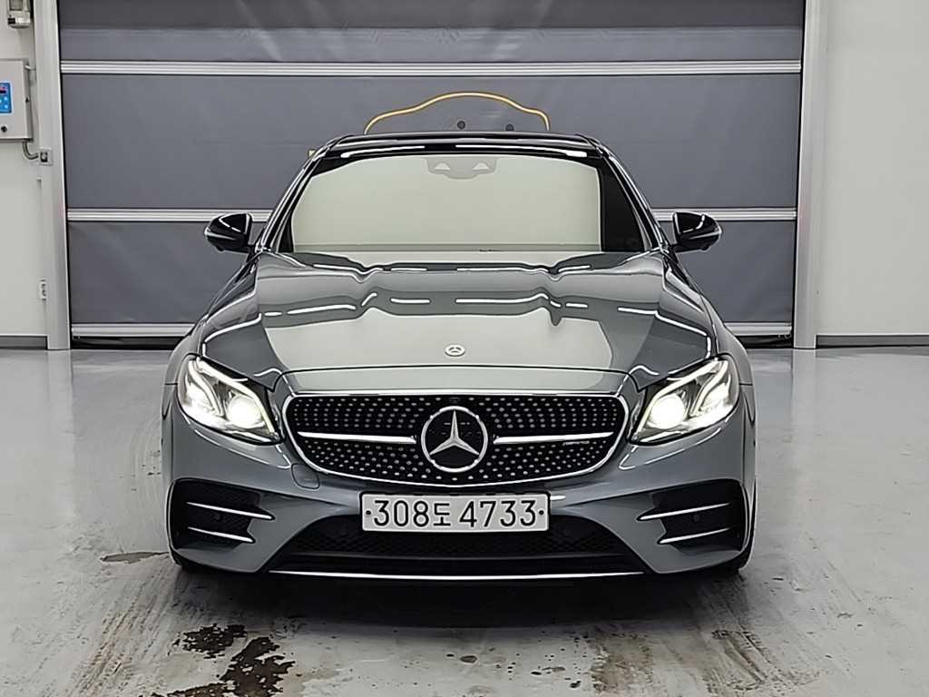 Mercedes Benz E class - Vista 2