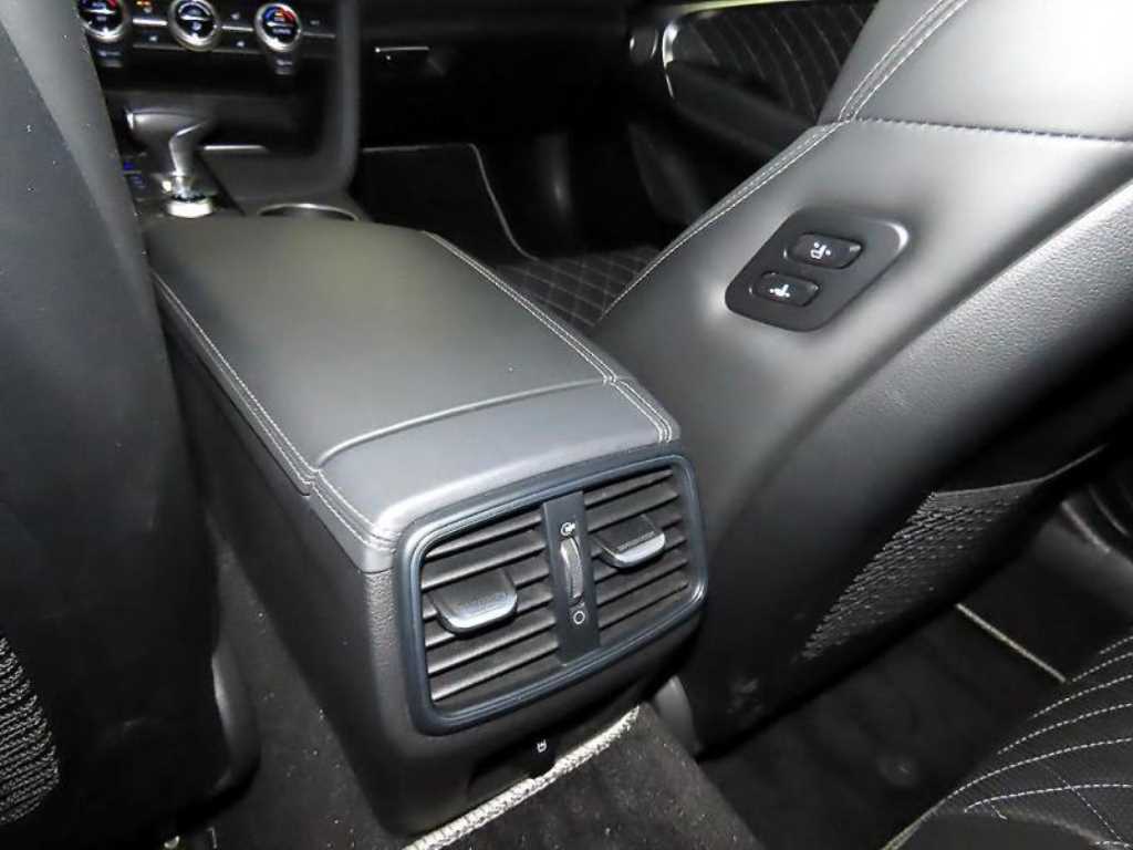 Genesis G70 2020 Blanco - Importación desde Corea - HF Imports Iquique - Foto 15