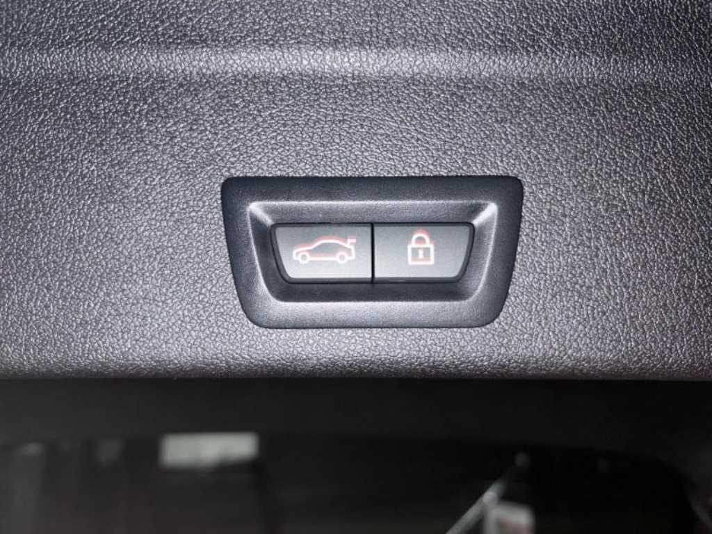 BMW X6 2021 Negro - Importación desde Corea - HF Imports Iquique - Foto 19