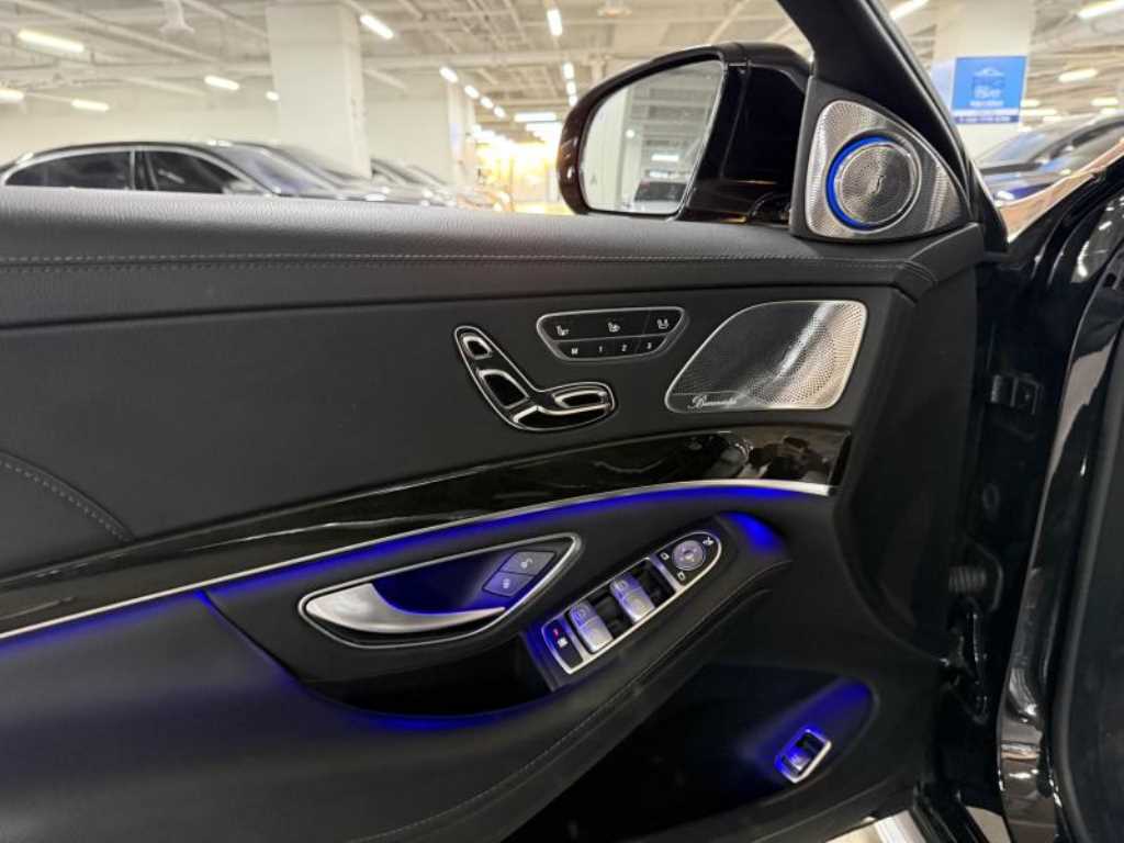 Mercedes Benz S Class - Vista 11