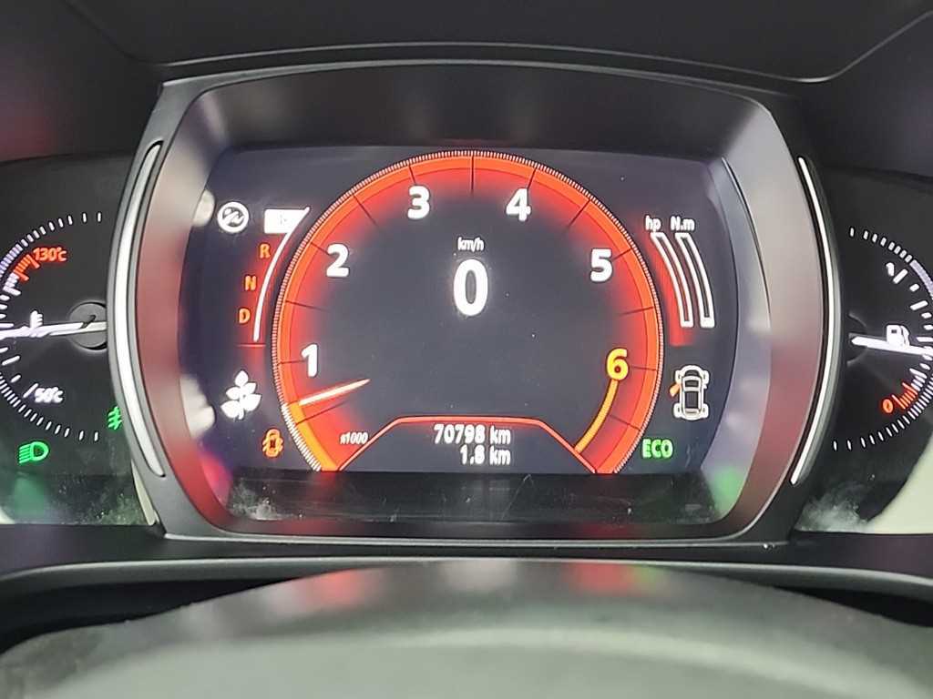 SAMSUNG QM6 - Vista 6