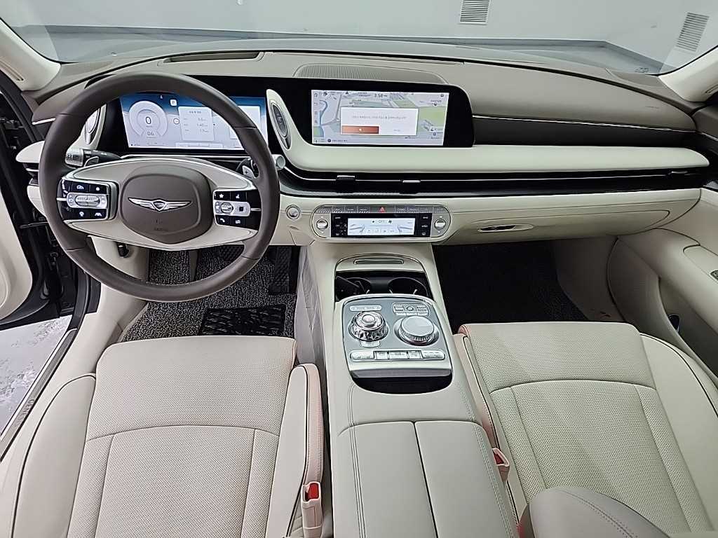 Genesis G90 - Vista 7