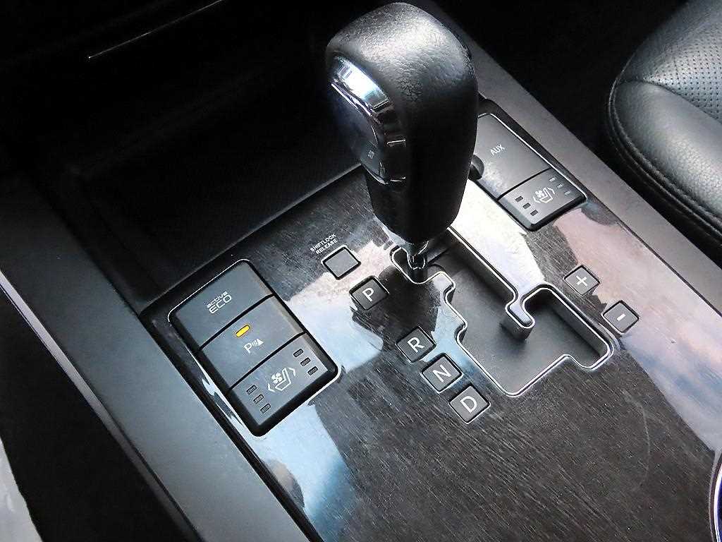 KIA Mohave - Vista 11