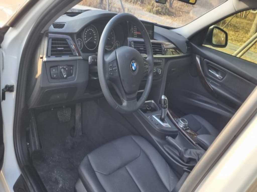 BMW 3 series - Vista 5