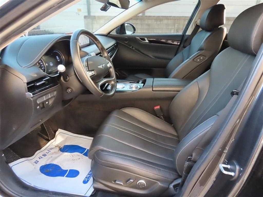 Genesis G80 - Vista 6