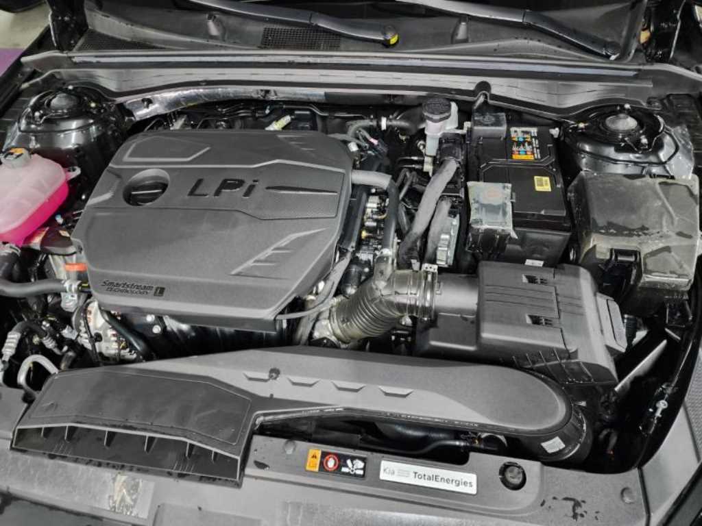 KIA K5 2025 Negro - Importación desde Corea - HF Imports Iquique - Foto 17