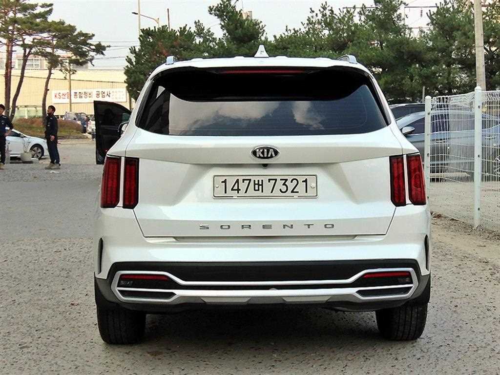 KIA Sorento - Vista 4