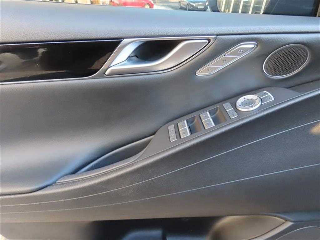 Genesis G80 - Vista 7