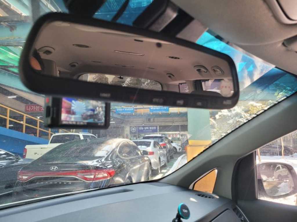 KIA Carnival - Vista 6