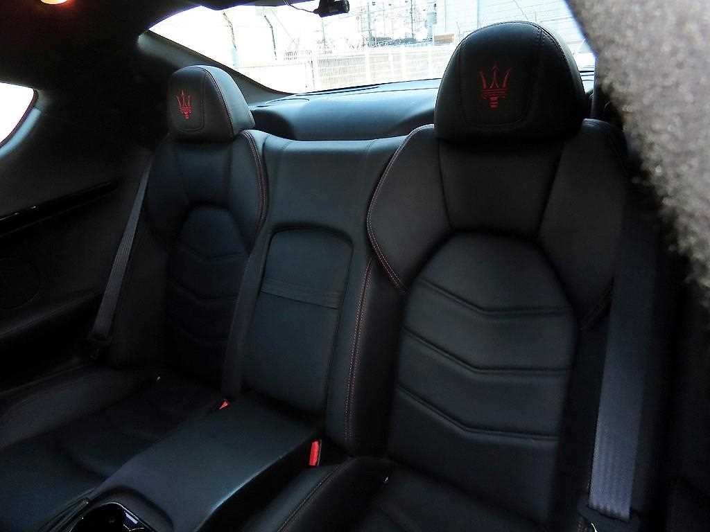 Maserati Gran Turismo - Vista 6