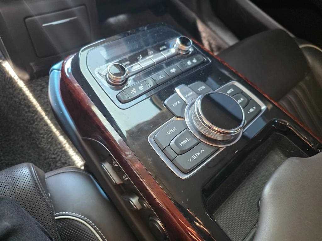 Genesis EQ900 2016 Negro - Importación desde Corea - HF Imports Iquique - Foto 15